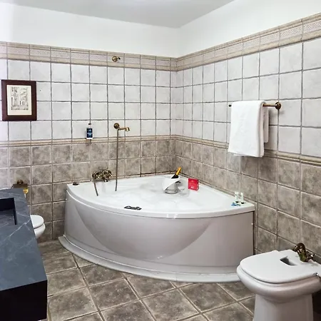 San Marcos イン 4*